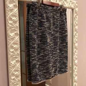 MaxStudio skirt. NWT.